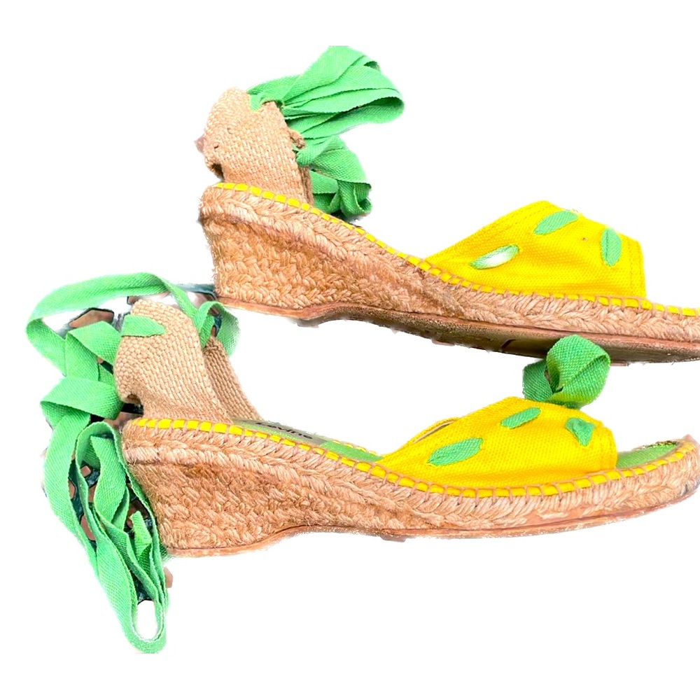 Brand new Jacques Levine  yellow and green espadrille